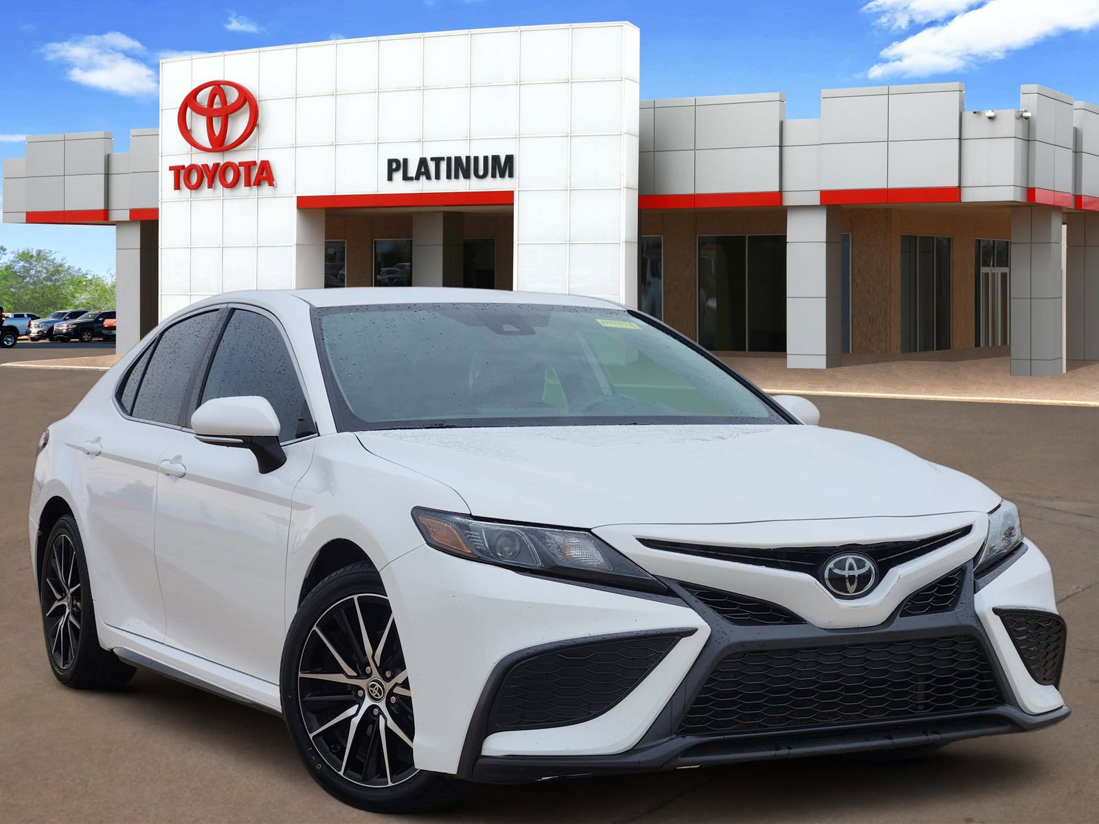 Used 2023 Toyota Camry SE