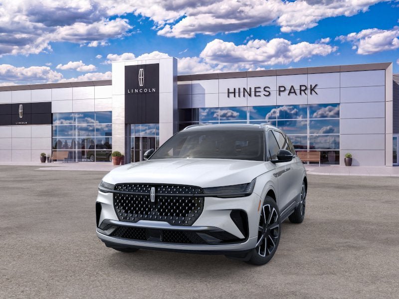 New 2026 Lincoln Nautilus Reserve AWD/4WD image 2