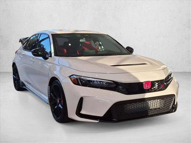 Used 2024 Honda Civic Type R image 3