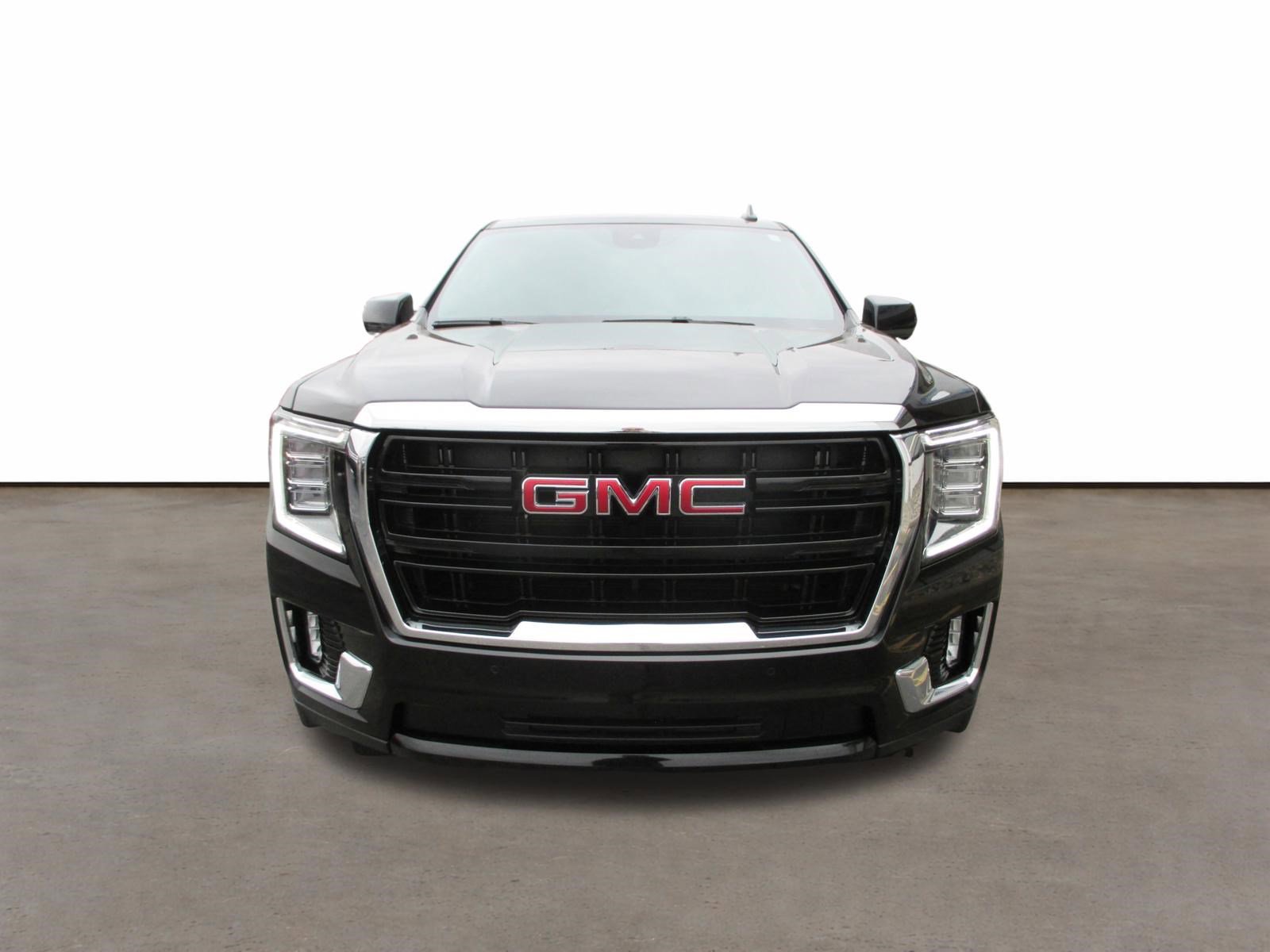 Used 2023 GMC Yukon XL SLE w/ Max Trailering Package image 8