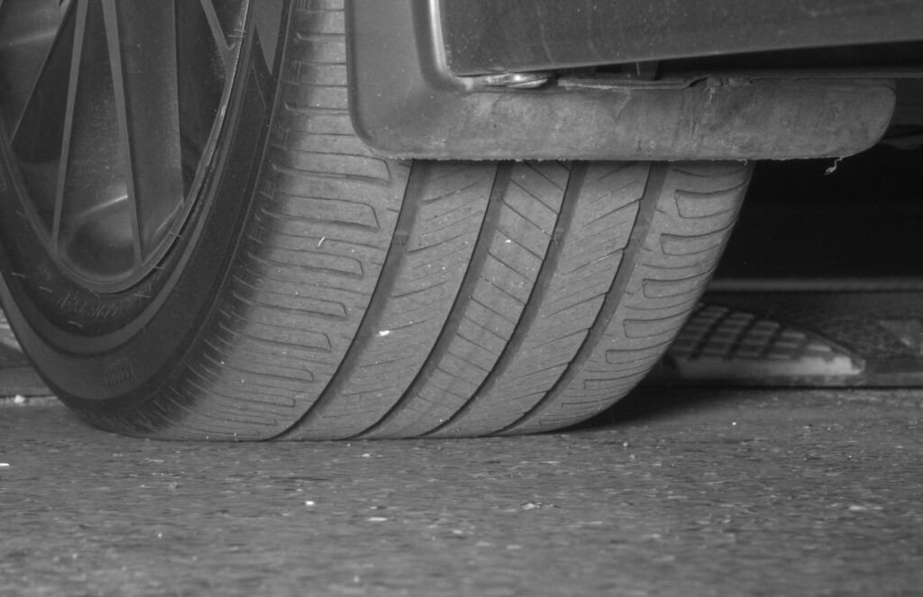 Used 2023 Toyota Camry SE image 10