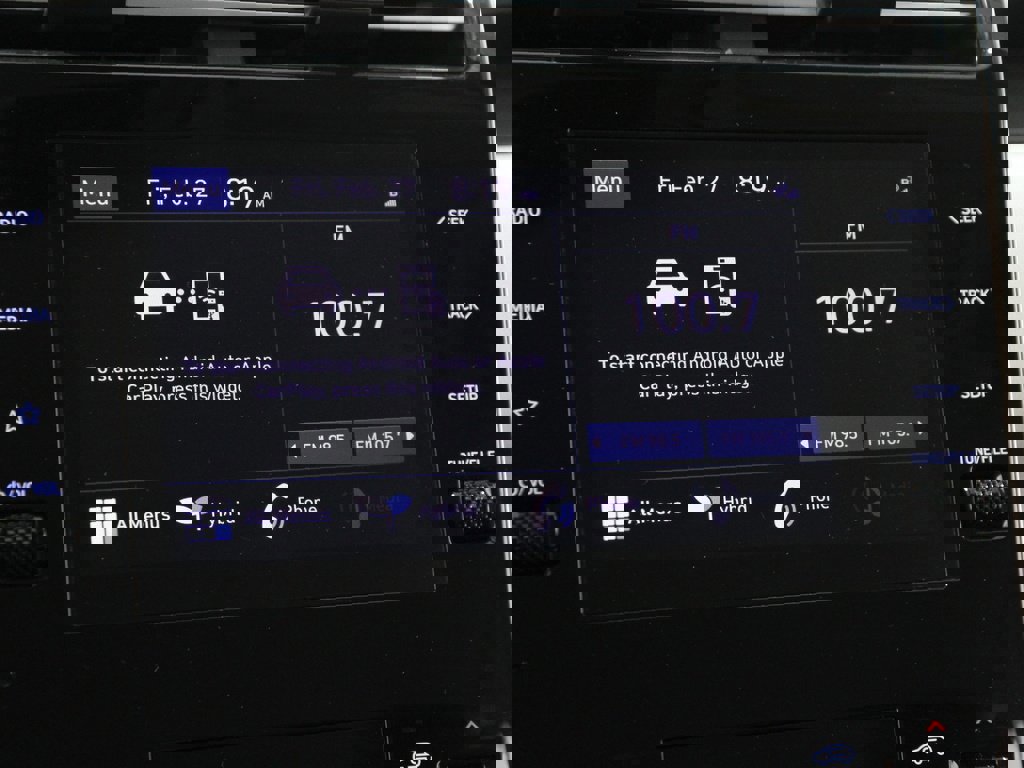 Certified 2022 Hyundai Tucson Blue image 10