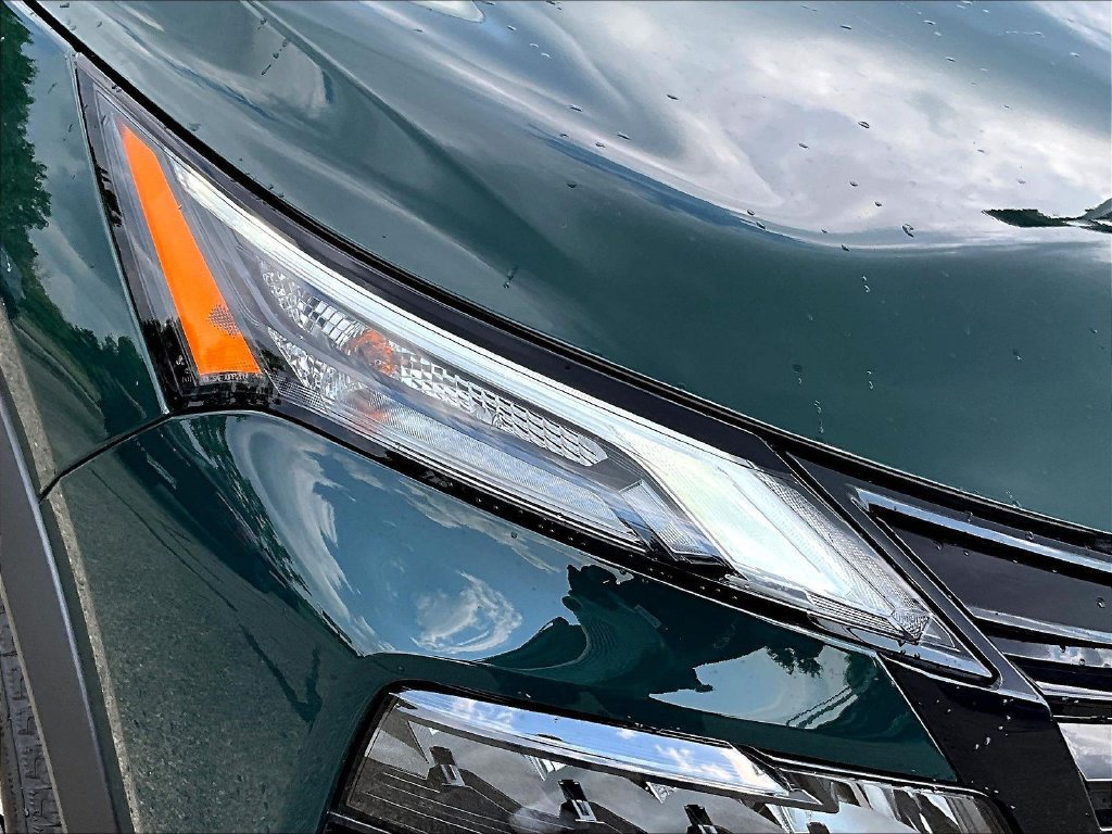 New 2026 Nissan Rogue Dark Armor AWD/4WD image 34