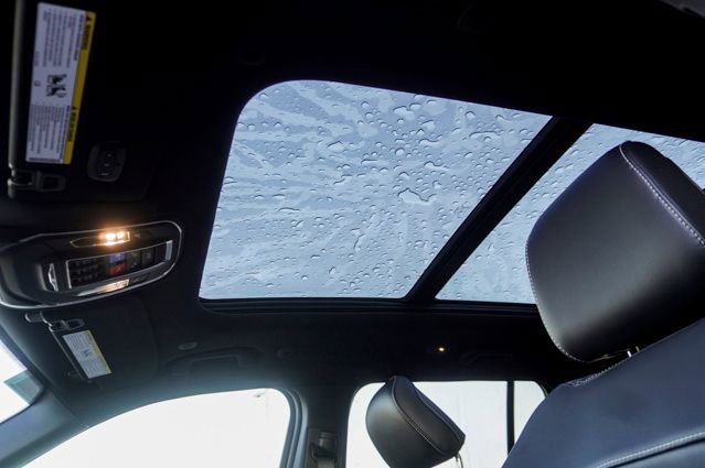 New 2025 Jeep Grand Cherokee Limited w/ Black Appearance Package image 16