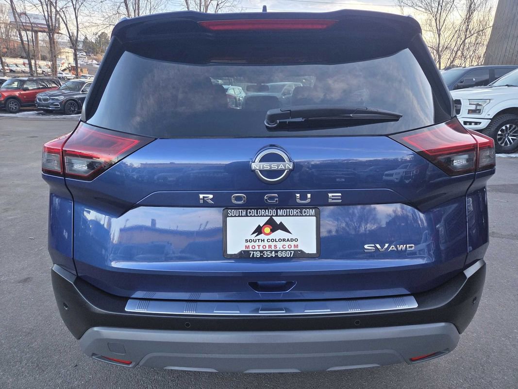 Used 2023 Nissan Rogue SV AWD/4WD image 6
