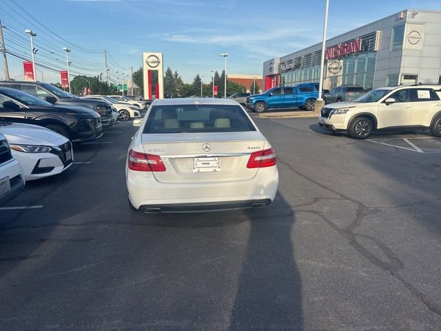 Used 2013 Mercedes-Benz E 350 4MATIC Sedan image 7