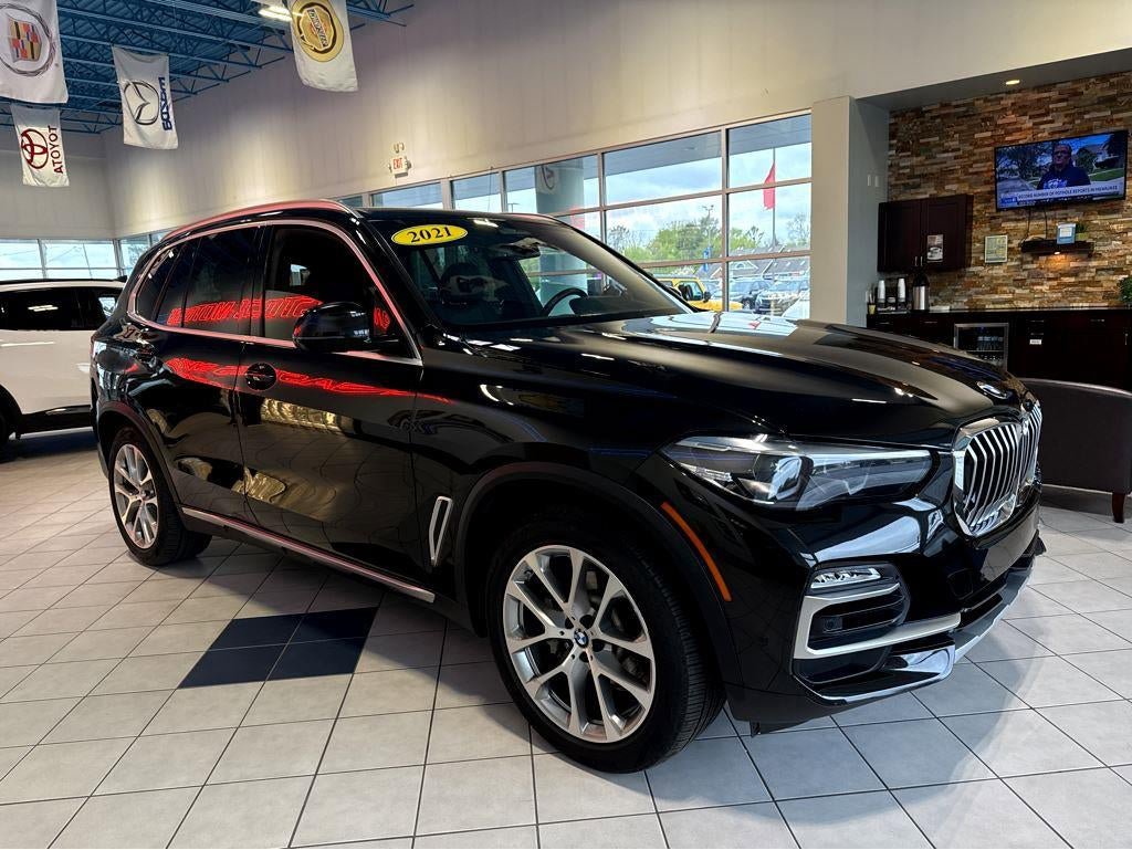 Used 2021 BMW X5 xDrive40i w/ Premium Package