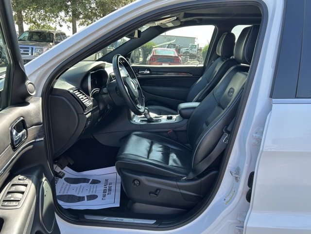 Used 2019 Jeep Grand Cherokee Overland image 16