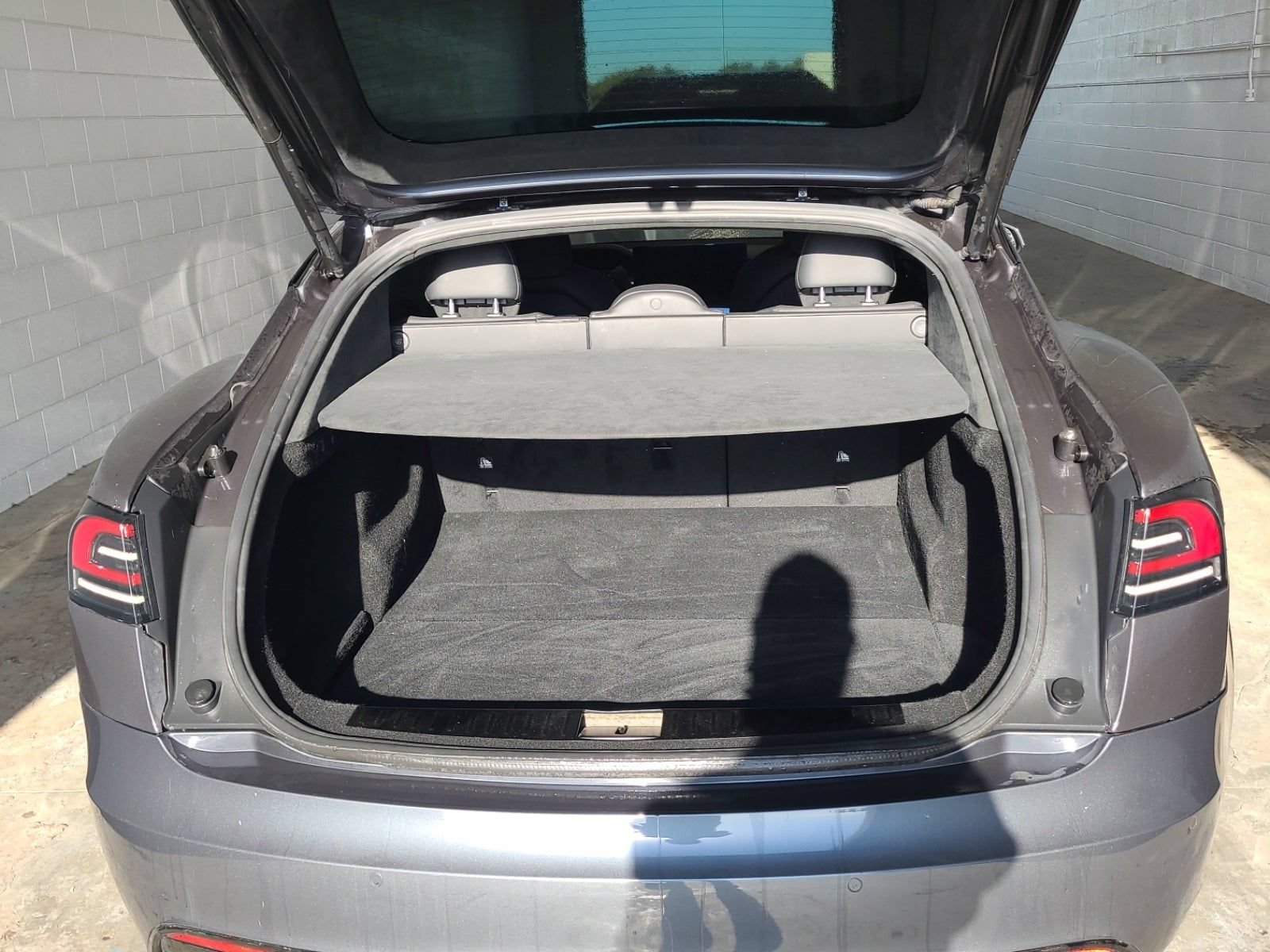 Used 2022 Tesla Model S AWD/4WD image 8