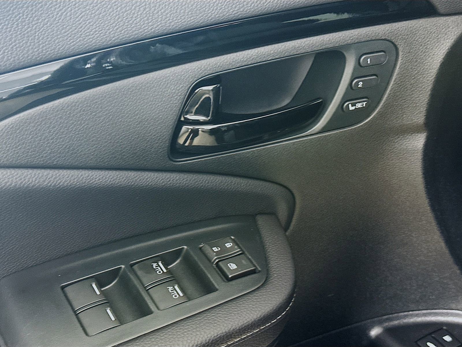 Used 2023 Honda Passport Elite image 17