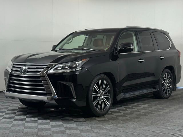 Used 2021 Lexus LX 570 4WD w/ 3rd Row & Luxury Pkg video 2
