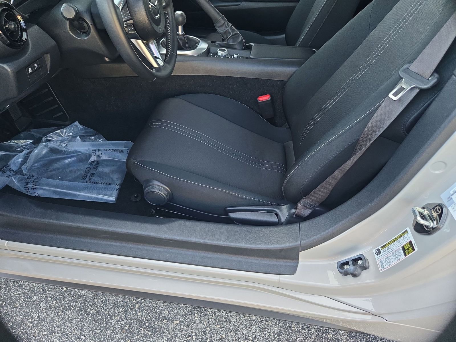 Used 2023 MAZDA MX-5 Miata Club image 23