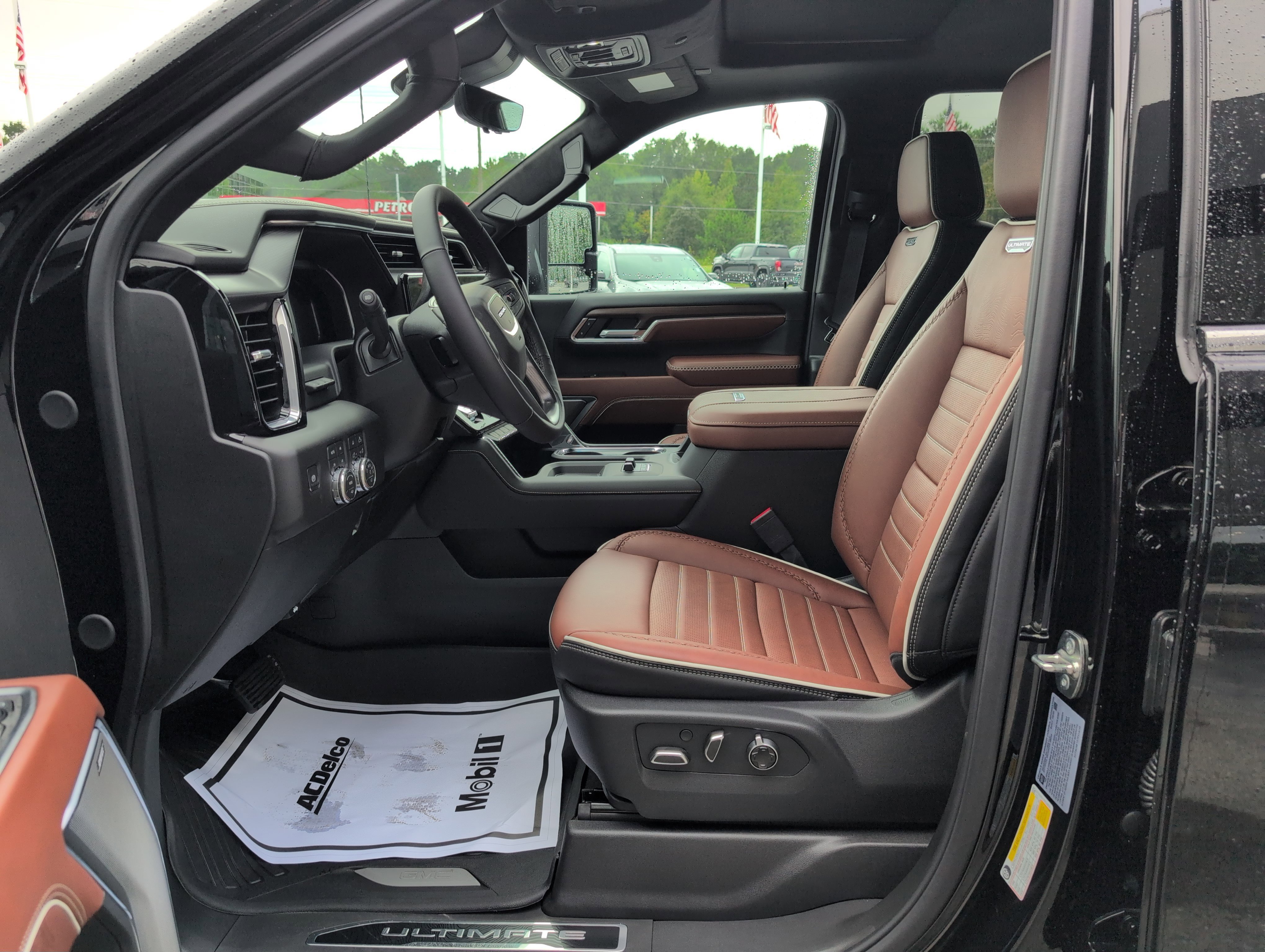 New 2026 GMC Sierra 2500 Denali Ultimate image 16