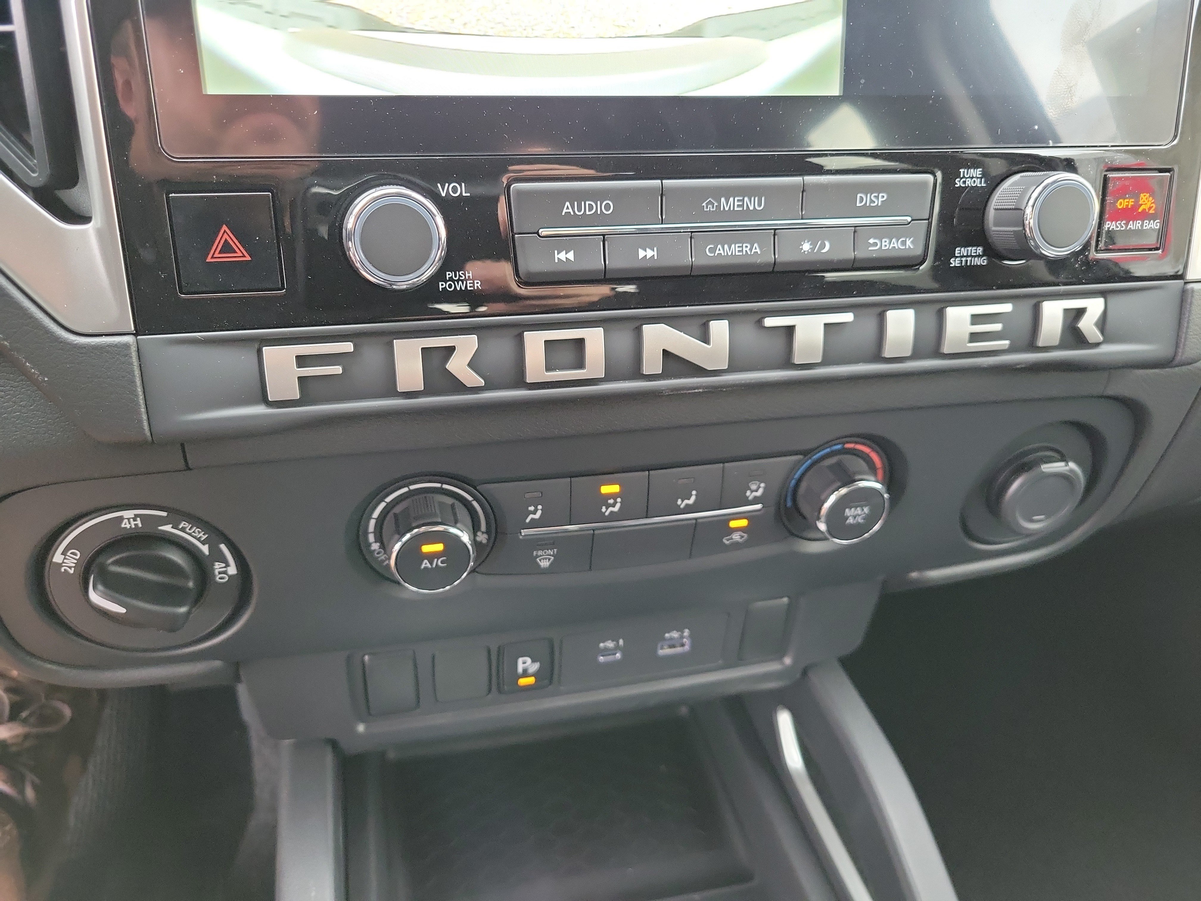 New 2026 Nissan Frontier SV w/ Tow Package AWD/4WD image 17