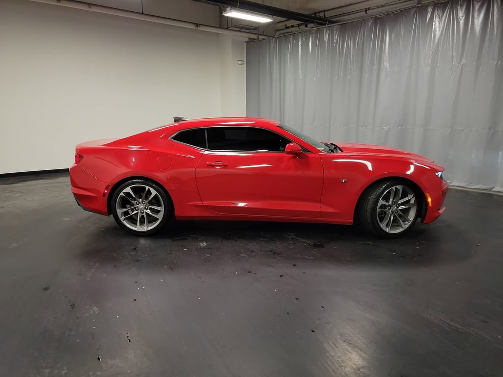 Used 2022 Chevrolet Camaro LT image 9