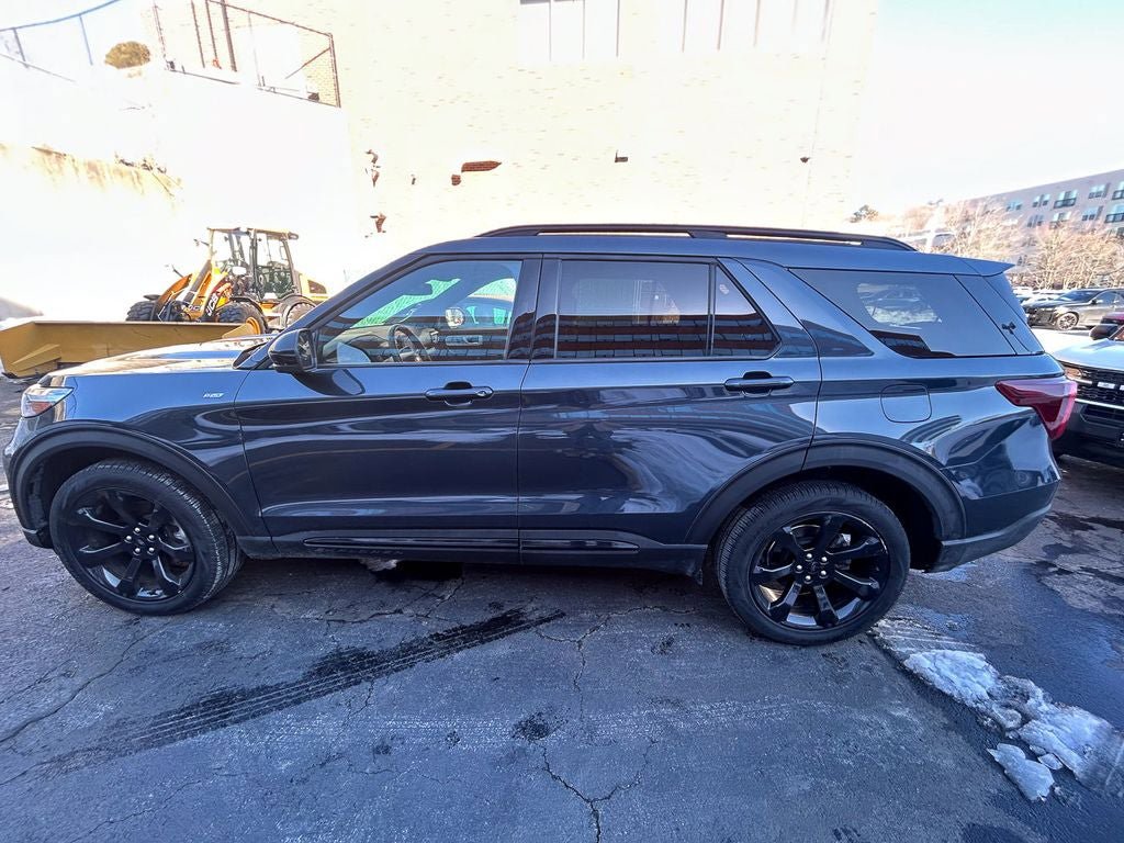 Certified 2023 Ford Explorer ST-Line image 4
