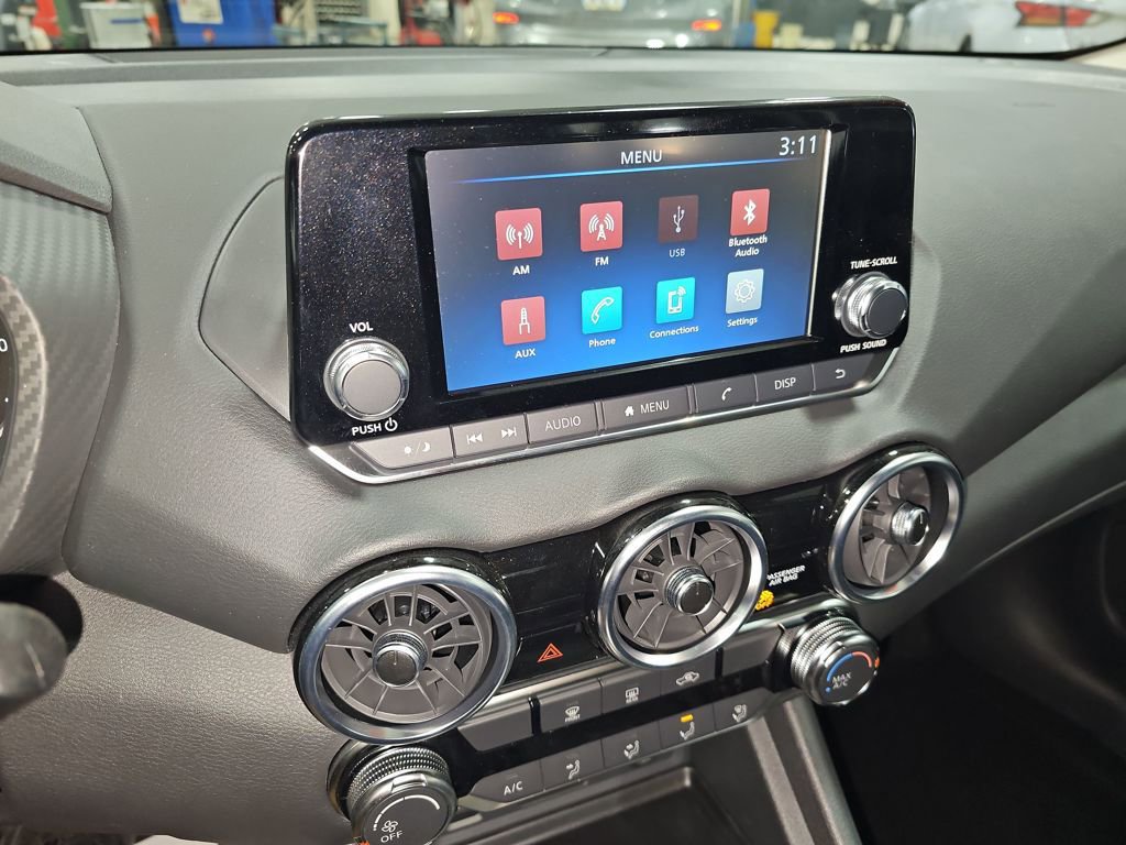 Used 2025 Nissan Sentra S image 33