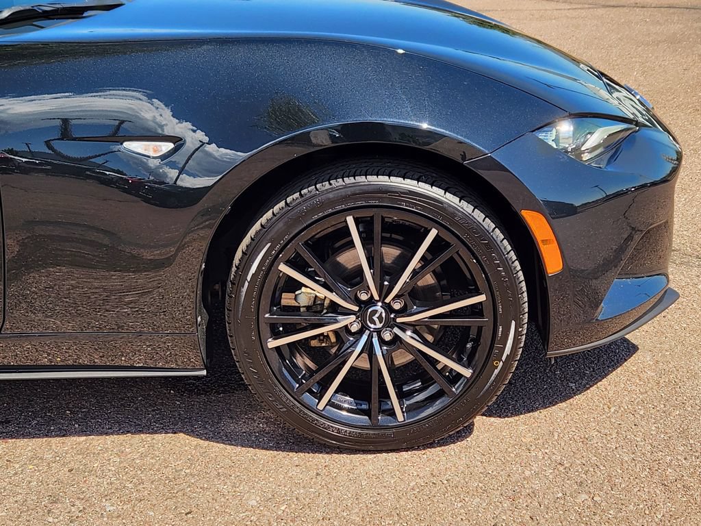 Used 2025 MAZDA MX-5 Miata RF Grand Touring RWD image 29