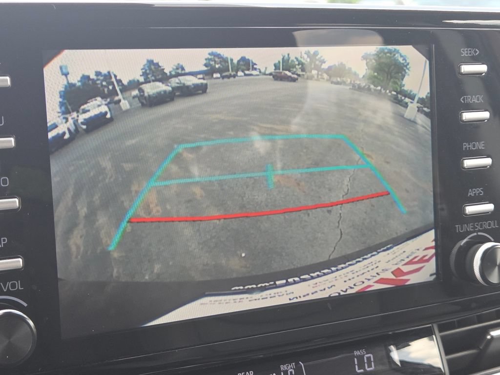 Used 2021 Toyota Sienna XLE FWD image 9
