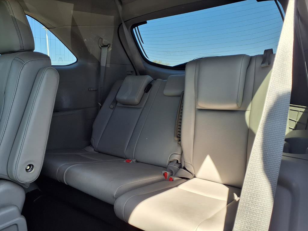 Used 2019 Toyota Highlander XLE image 10