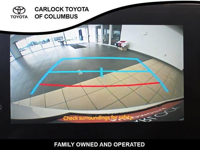 Used 2026 Toyota Sienna LE FWD image 28
