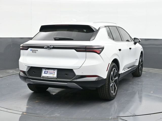 New 2025 Chevrolet Equinox EV LT image 13