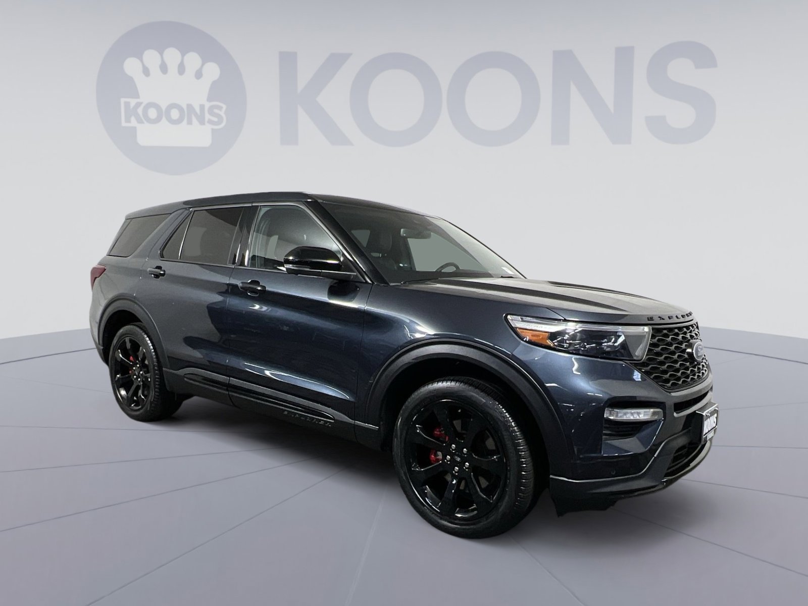 Used 2022 Ford Explorer ST w/ Equipment Group 401A AWD/4WD image 2