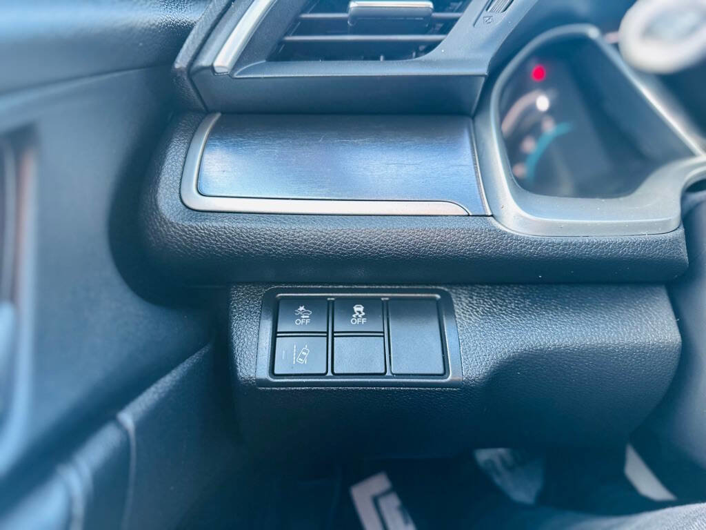 Used 2016 Honda Civic Touring image 17