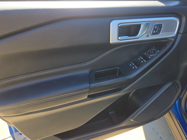 Used 2020 Ford Explorer Limited AWD/4WD image 13