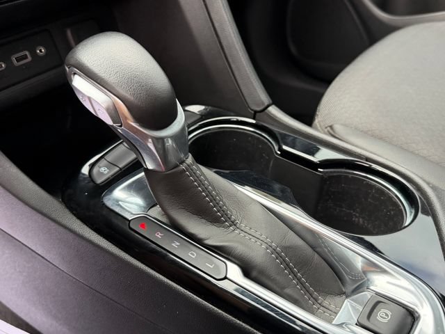 Used 2023 Buick Encore GX Select FWD image 20