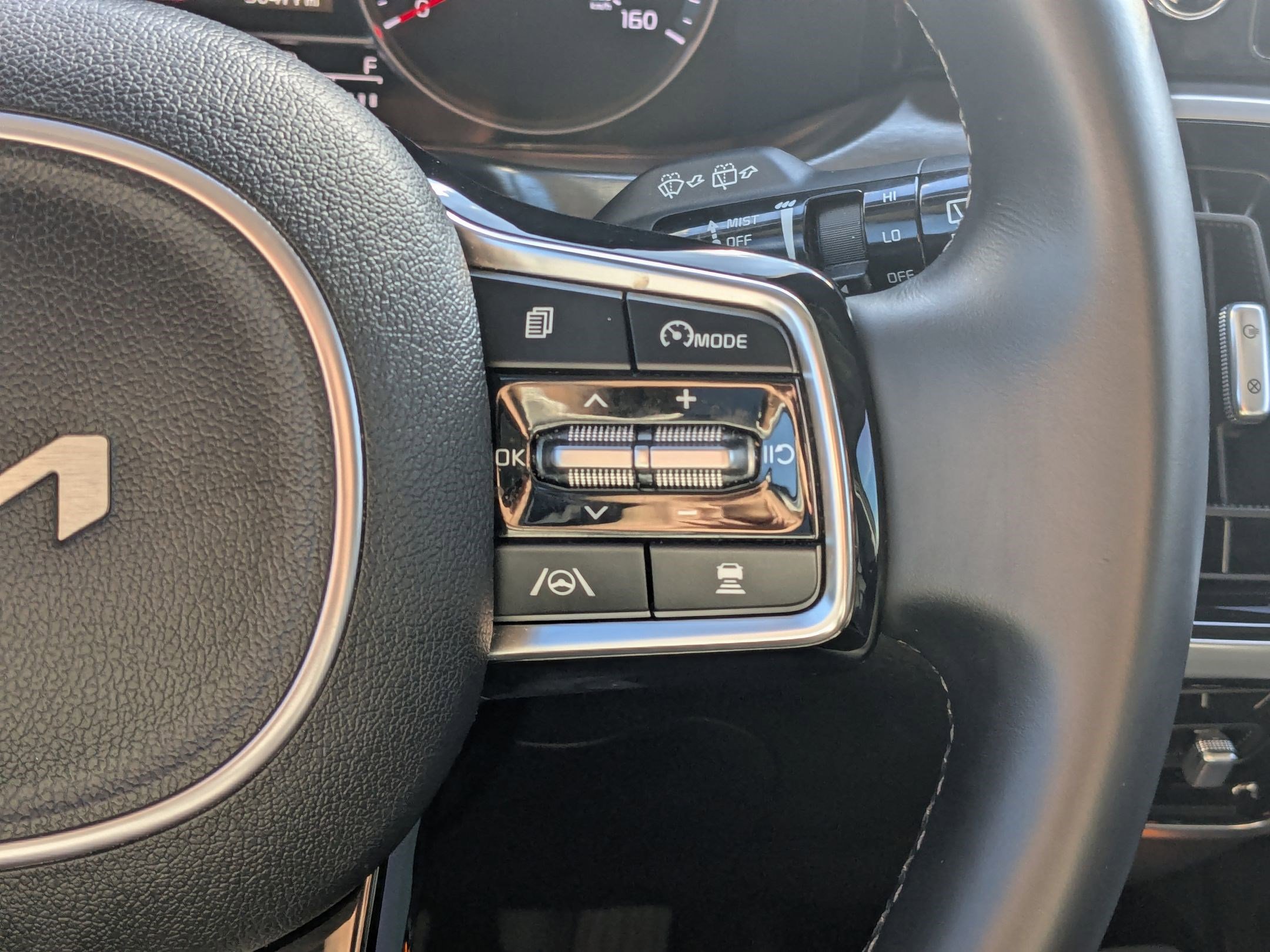 Used 2022 Kia Sorento SX image 19