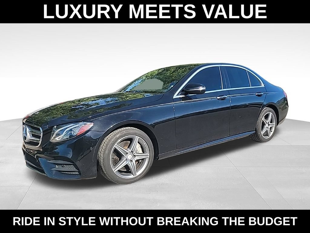 Used 2017 Mercedes-Benz E 300 4MATIC image 2