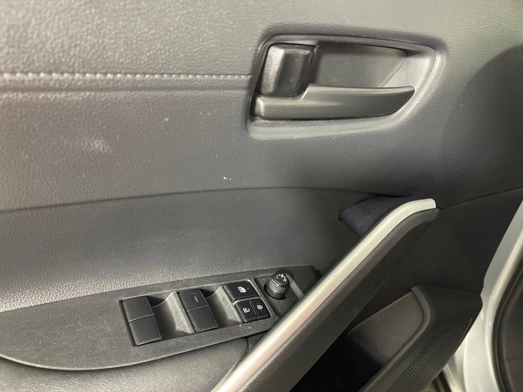 Certified 2025 Toyota Corolla Cross LE image 16