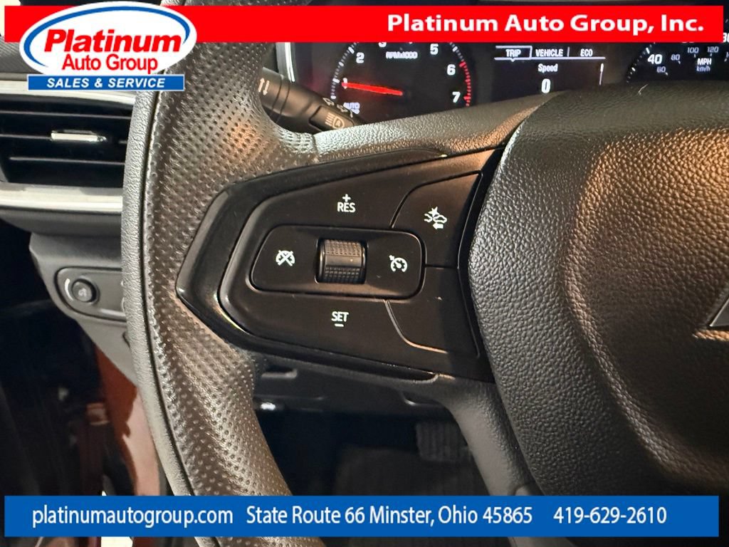 Used 2021 Chevrolet TrailBlazer LT FWD image 16