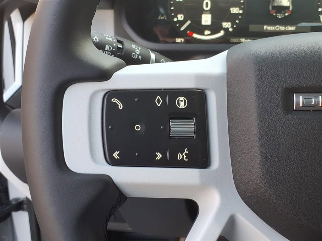 New 2026 Land Rover Defender 110 S image 17