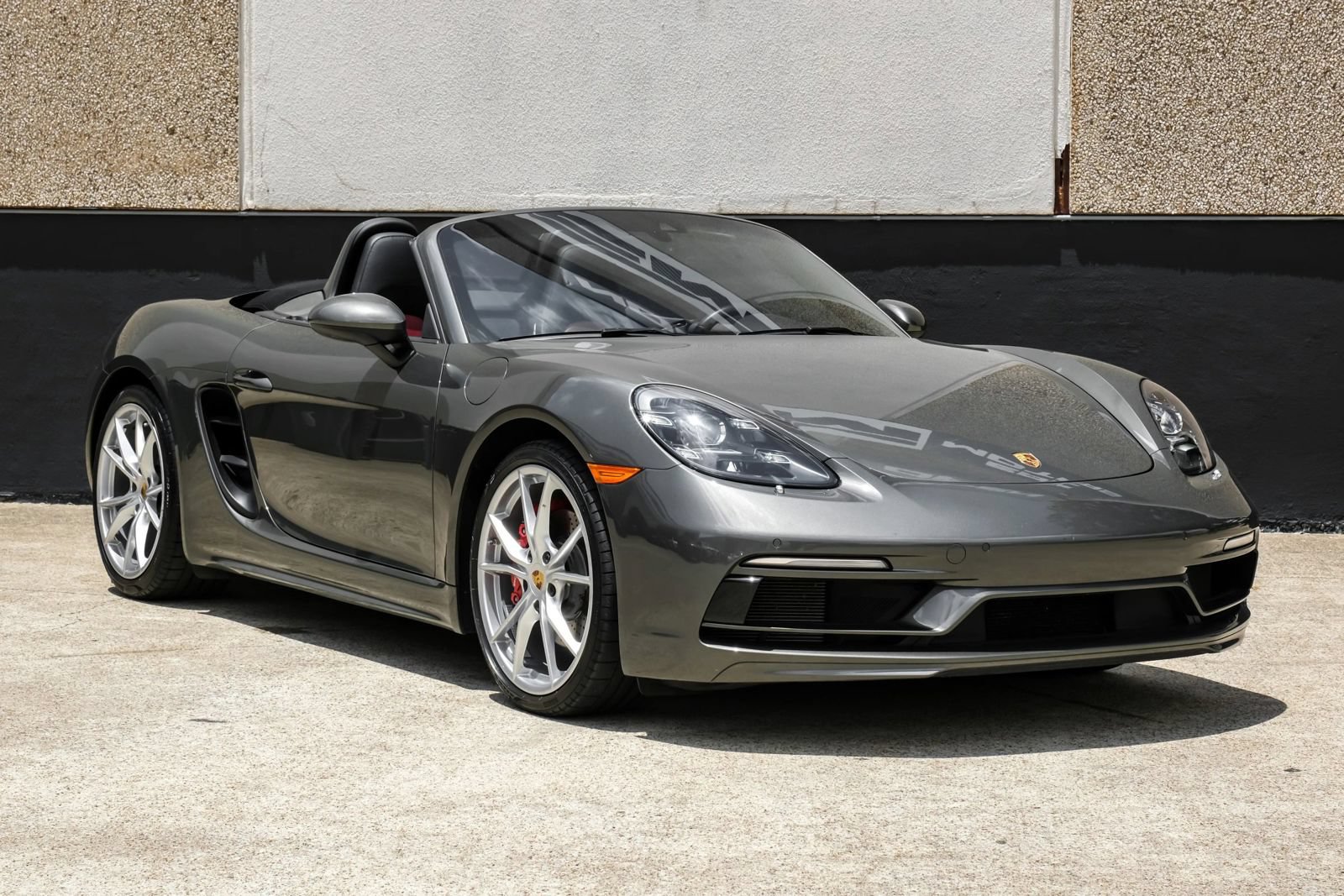 Used 2021 Porsche 718 Boxster S RWD image 8