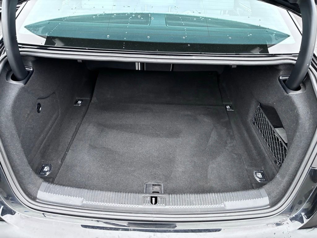 Used 2018 Audi S6 Prestige w/ Prestige Package image 12