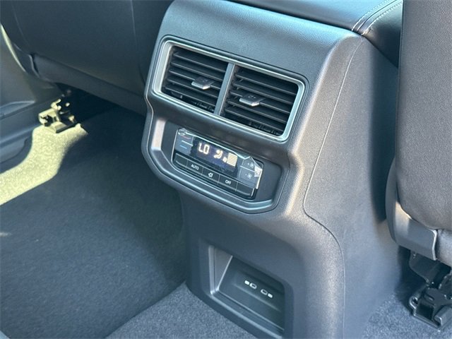 New 2026 Volkswagen Atlas SE image 23