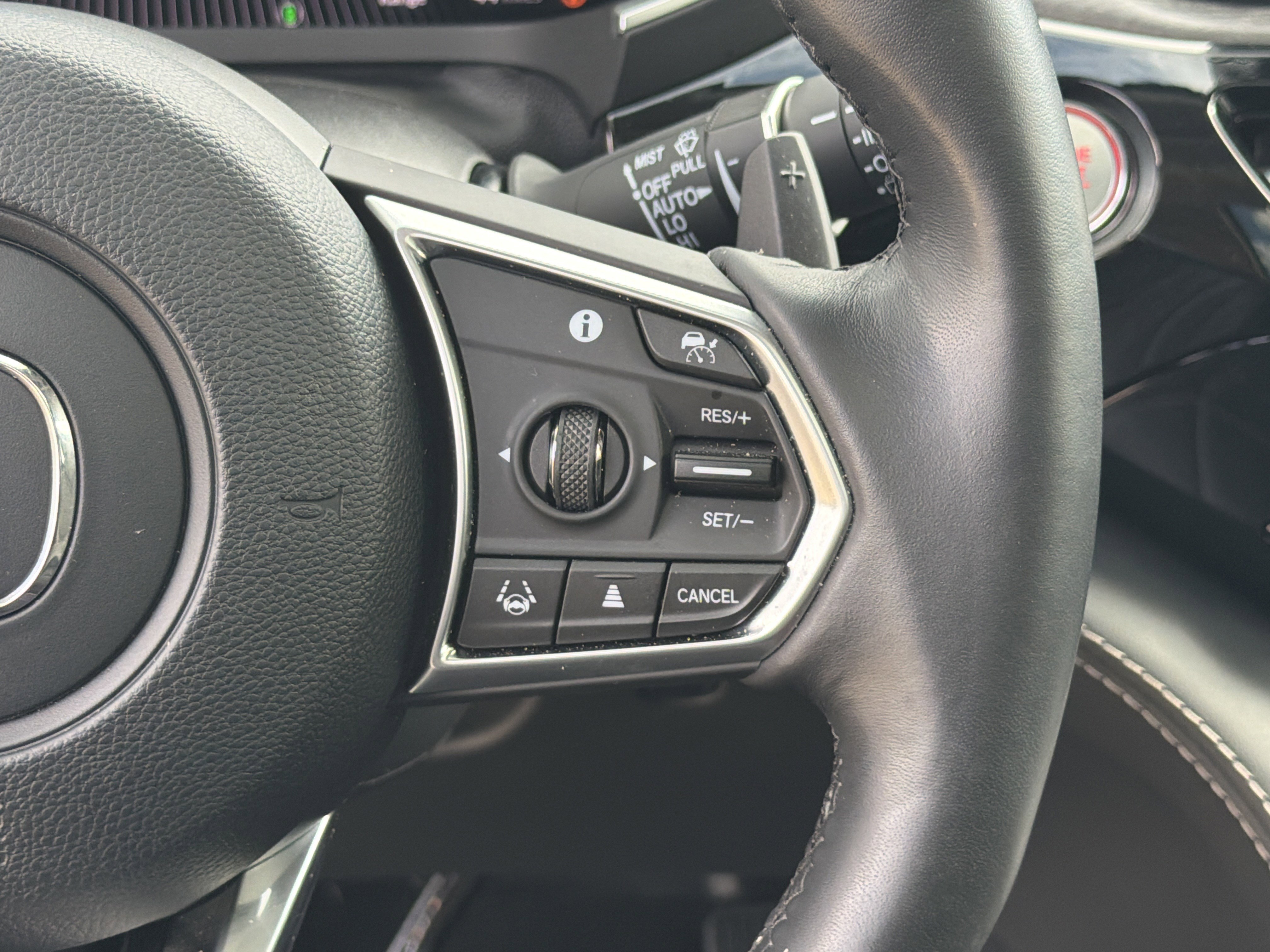 Certified 2025 Acura MDX SH-AWD w/ Advance Package image 14