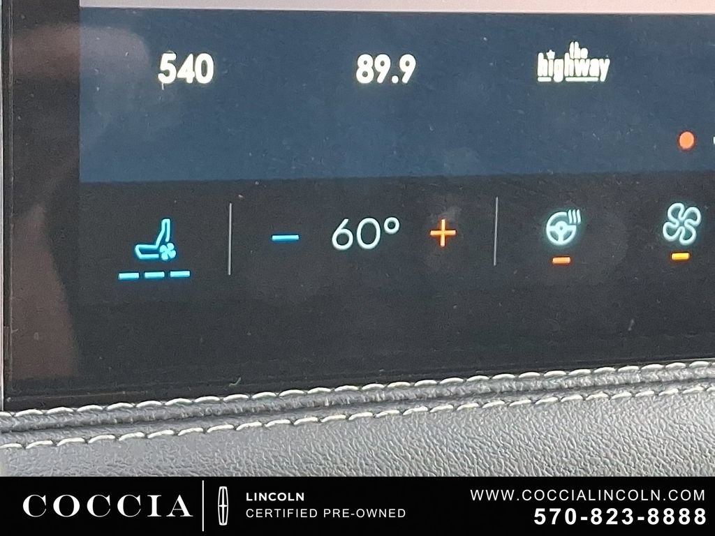 Certified 2023 Lincoln Corsair AWD w/ Equipment Group 101A image 24