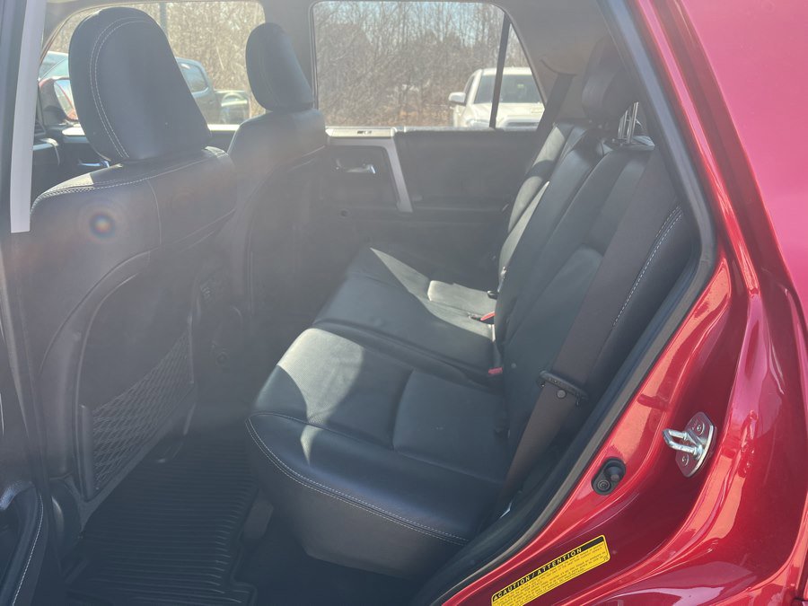 Used 2024 Toyota 4Runner Limited image 6