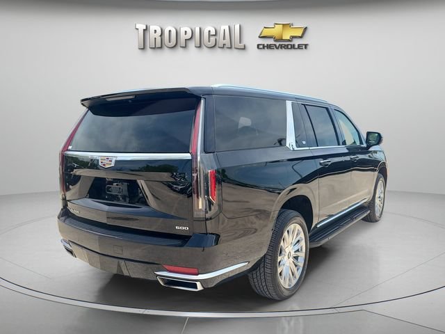 Used 2023 Cadillac Escalade ESV Premium Luxury AWD/4WD image 3