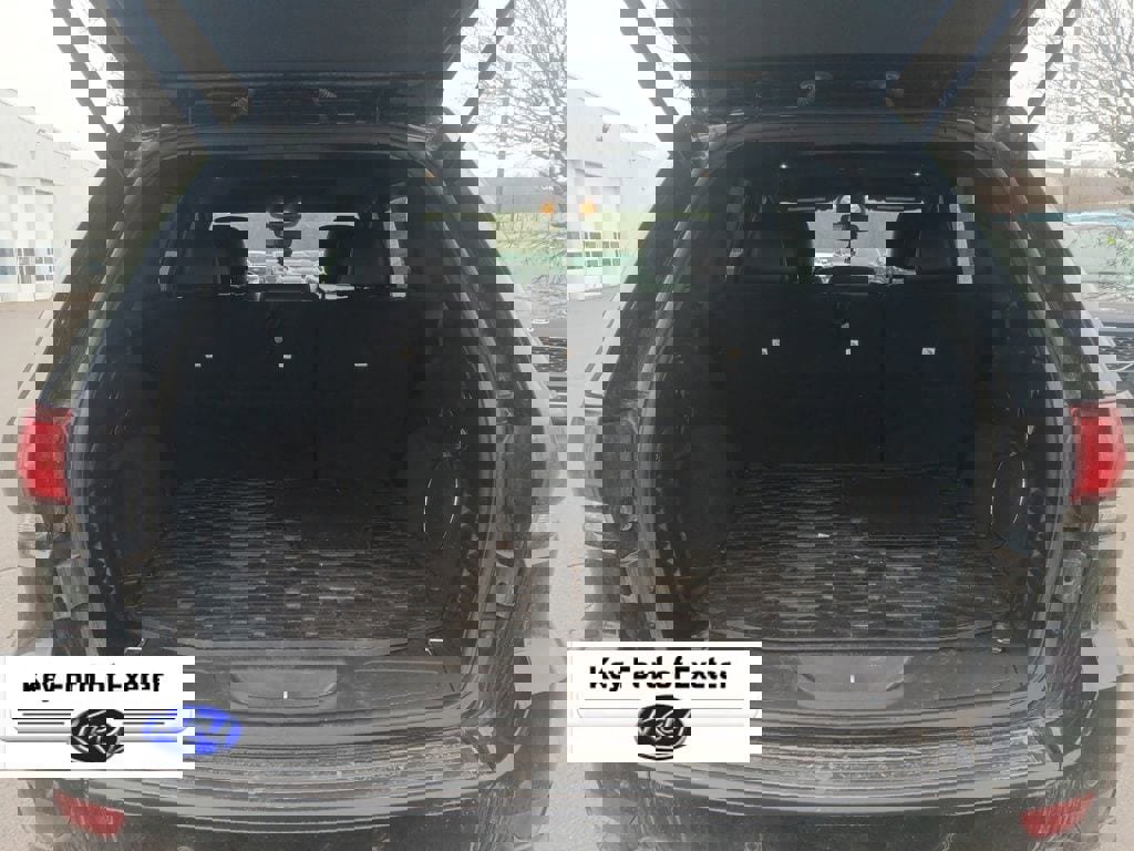 Used 2019 Jeep Grand Cherokee Altitude image 15