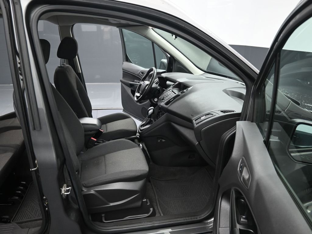 Used 2018 Ford Transit Connect XL image 31