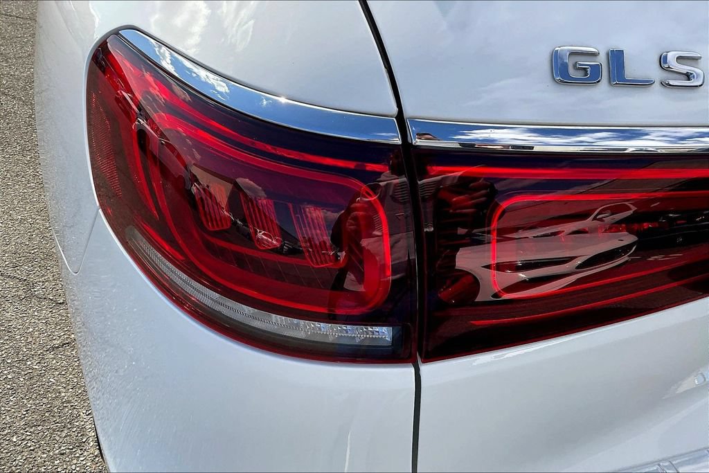 Certified 2023 Mercedes-Benz GLS 450 4MATIC image 26