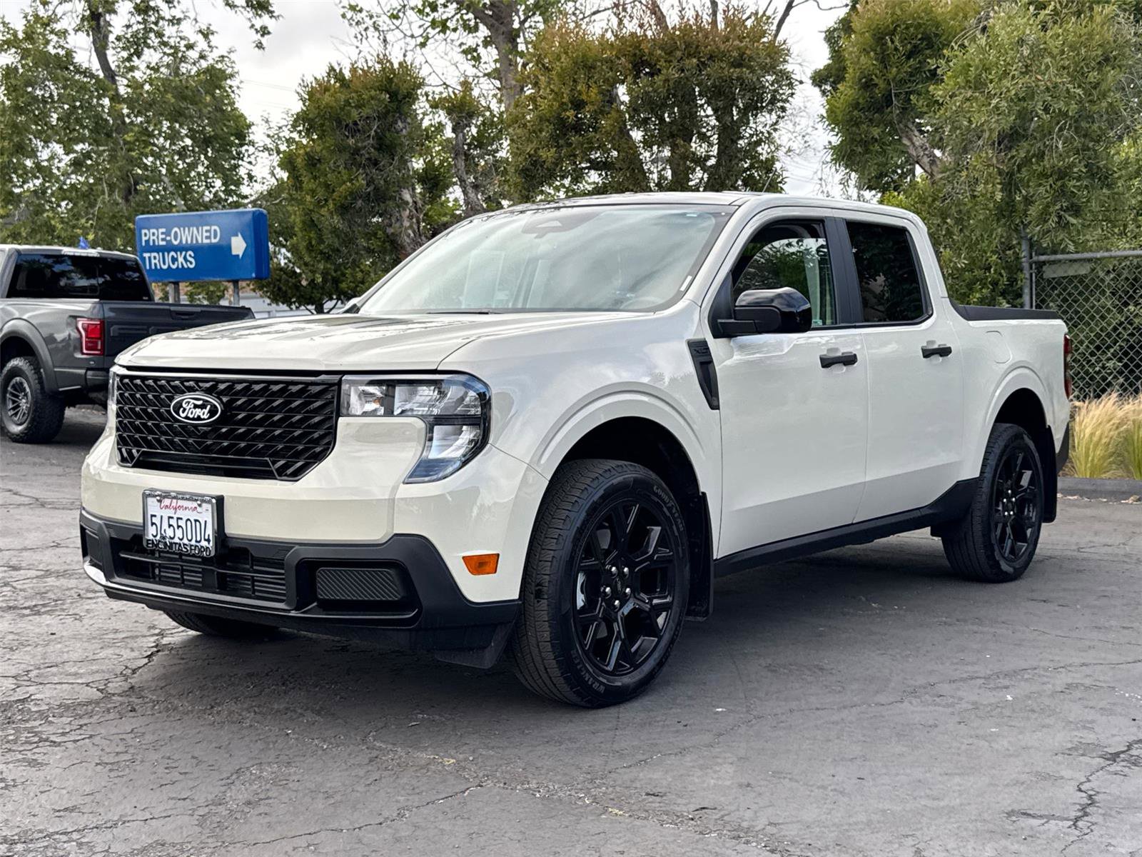 Used 2025 Ford Maverick XLT w/ XLT Luxury Package image 4