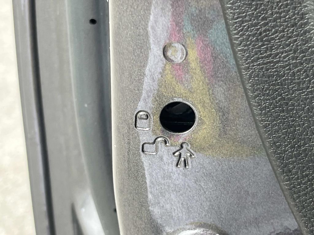 Used 2024 RAM 2500 Laramie w/ Safety Group image 13