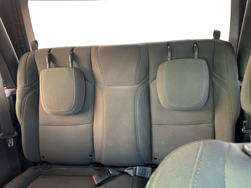 Used 2021 Jeep Wrangler Sport image 16