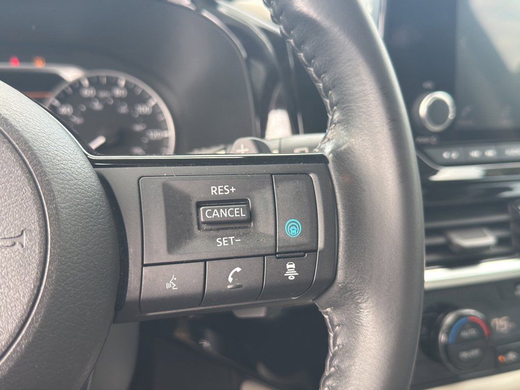 Certified 2022 Nissan Pathfinder SV w/ SV Premium Package image 20