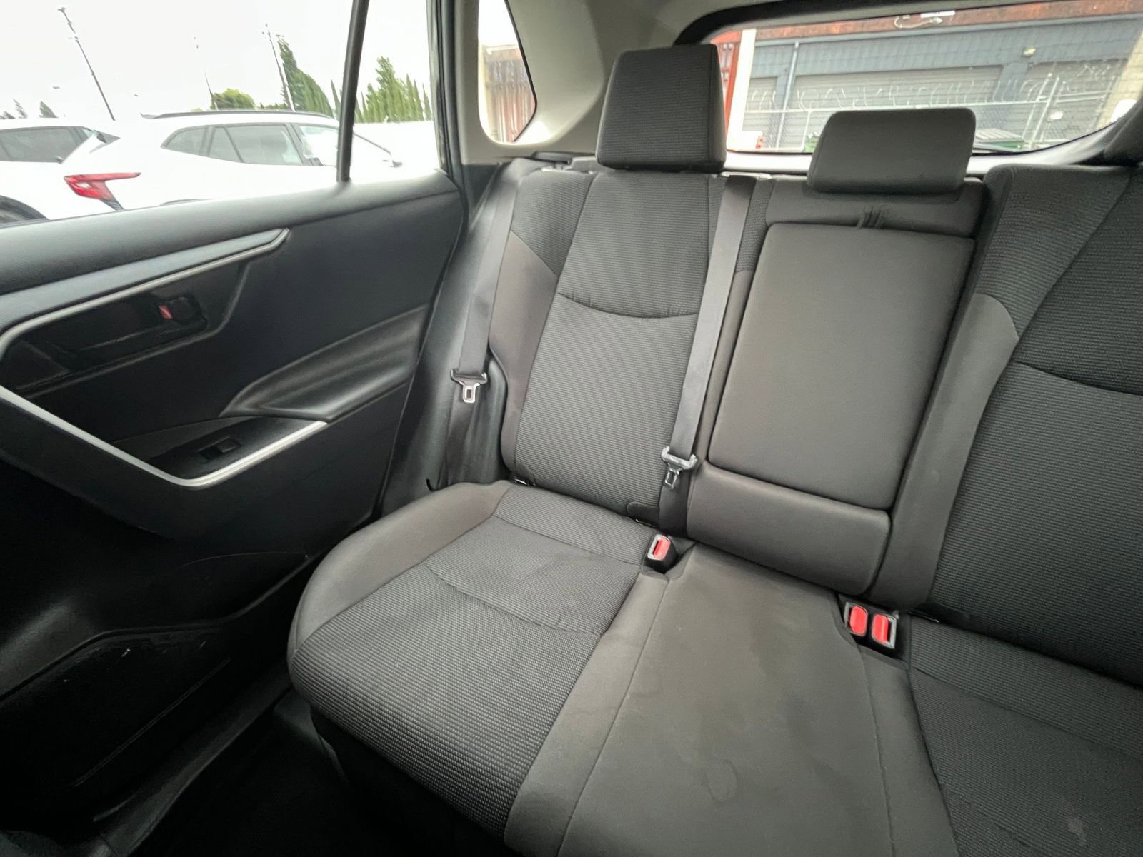 Used 2025 Toyota RAV4 LE image 39